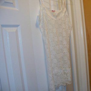 Pretty Lace Negligee